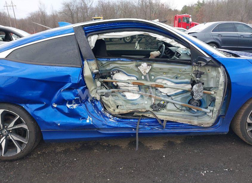 Photo 6 of 2018 Honda Civic SI (VIN 2HGFC3A5XJH758116)