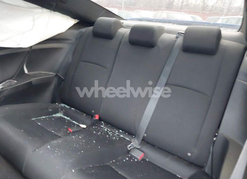 Photo 8 of 2018 Honda Civic SI (VIN 2HGFC3A5XJH758116)