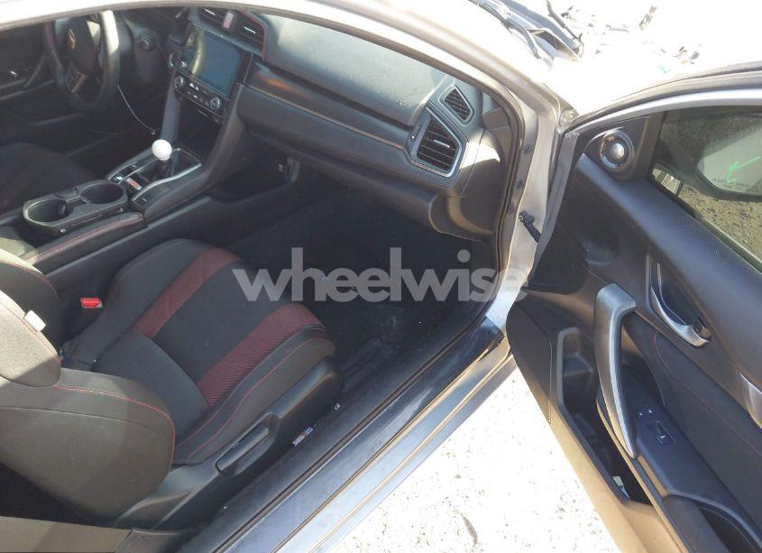 Photo 5 of 2020 Honda Civic SI COUPE (VIN 2HGFC3A5XLH750889)