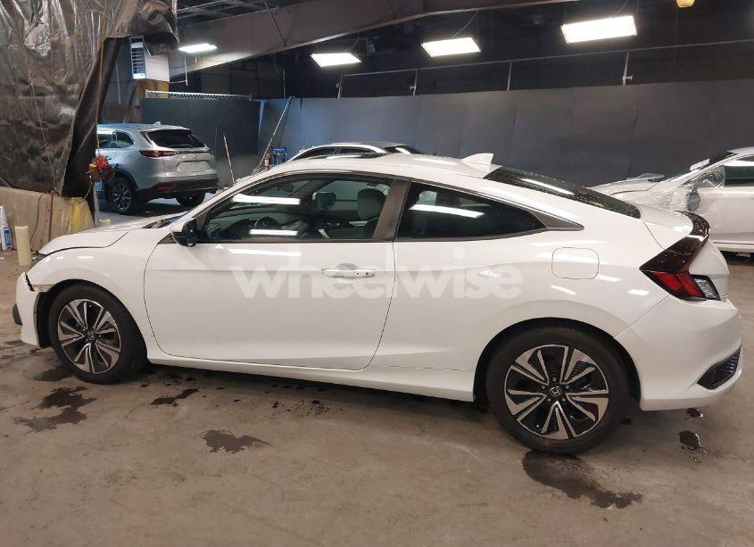 Photo 14 of 2016 Honda Civic EX-T (VIN 2HGFC3B30GH350536)