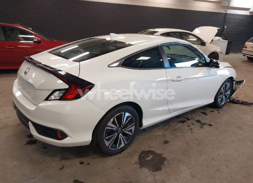 Photo 4 of 2016 Honda Civic EX-T (VIN 2HGFC3B30GH350536)