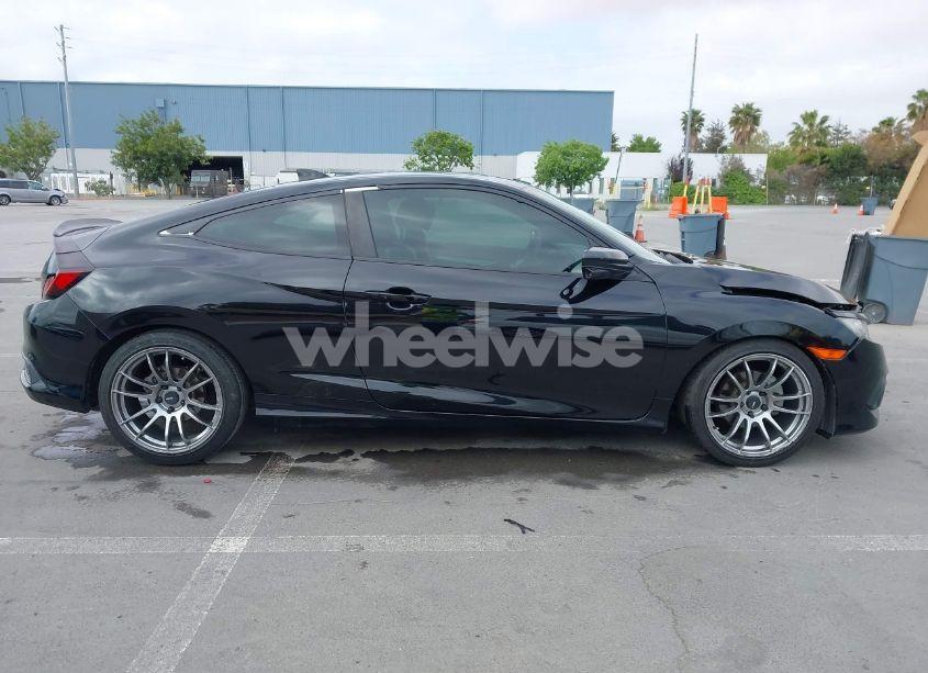 Photo 13 of 2016 Honda Civic EX-T (VIN 2HGFC3B30GH351699)