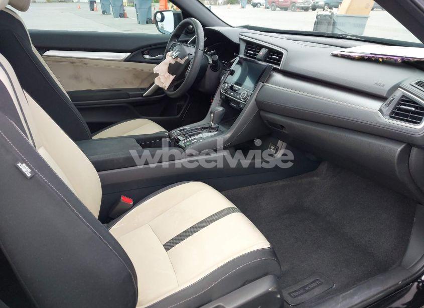 Photo 5 of 2016 Honda Civic EX-T (VIN 2HGFC3B30GH351699)