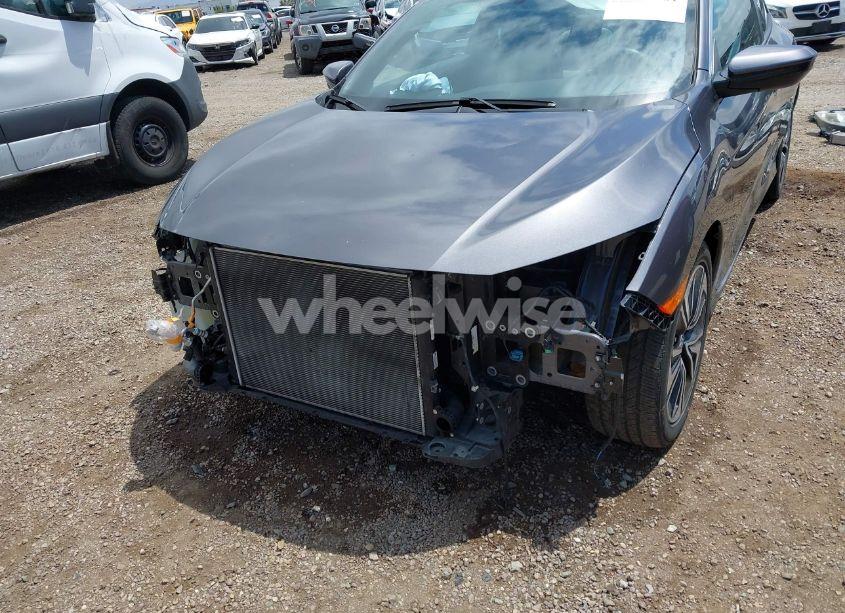 Photo 6 of 2017 Honda Civic EX-T (VIN 2HGFC3B30HH358427)