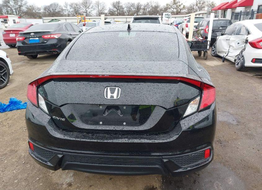 Photo 16 of 2018 Honda Civic EX-T (VIN 2HGFC3B30JH352696)