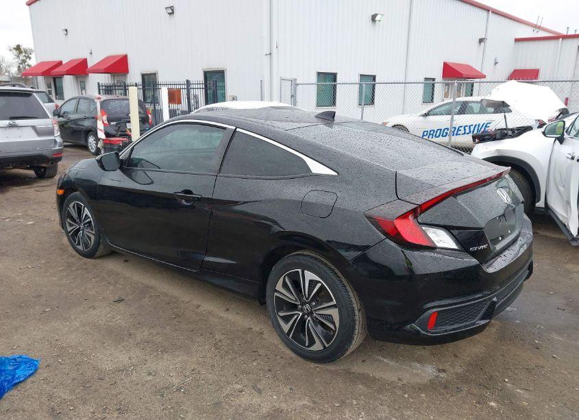 Photo 3 of 2018 Honda Civic EX-T (VIN 2HGFC3B30JH352696)