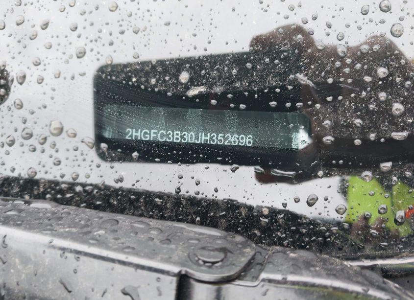 Photo 9 of 2018 Honda Civic EX-T (VIN 2HGFC3B30JH352696)