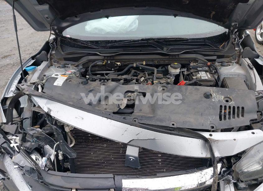 Photo 10 of 2018 Honda Civic EX-T (VIN 2HGFC3B30JH357686)