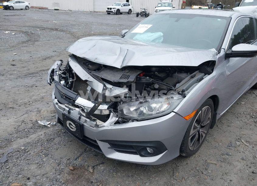 Photo 6 of 2018 Honda Civic EX-T (VIN 2HGFC3B30JH357686)