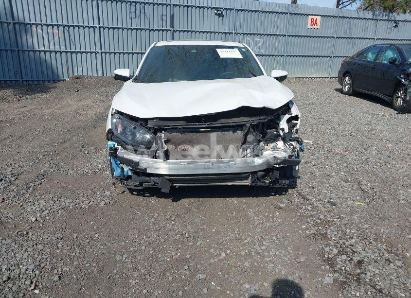 Photo 12 of 2019 Honda Civic EX (VIN 2HGFC3B30KH357317)