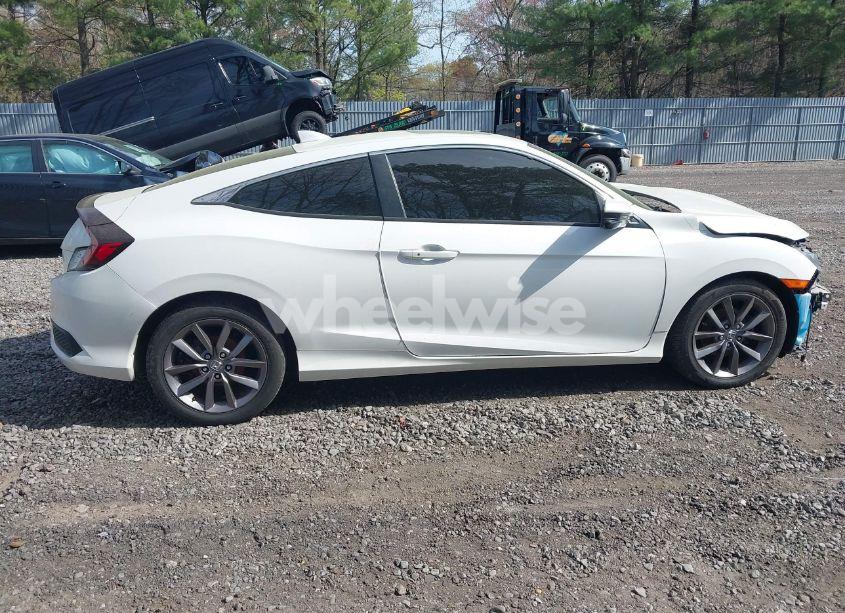 Photo 13 of 2019 Honda Civic EX (VIN 2HGFC3B30KH357317)