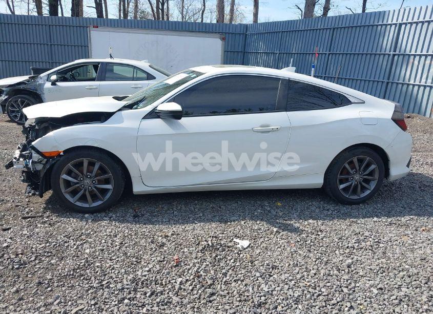 Photo 14 of 2019 Honda Civic EX (VIN 2HGFC3B30KH357317)