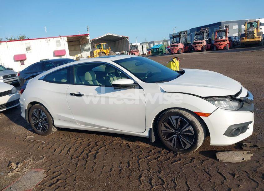 Photo 13 of 2017 Honda Civic EX-T (VIN 2HGFC3B31HH359487)