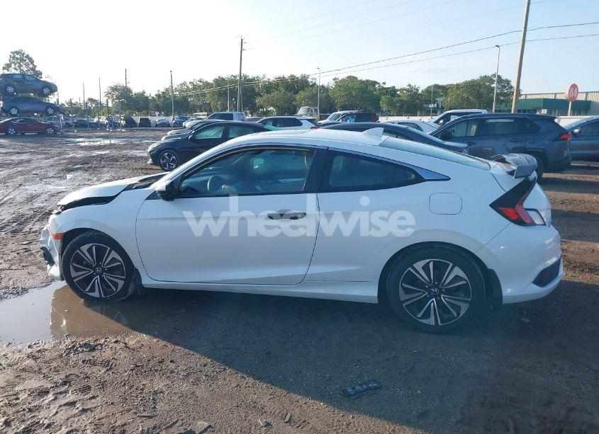 Photo 14 of 2017 Honda Civic EX-T (VIN 2HGFC3B31HH359487)