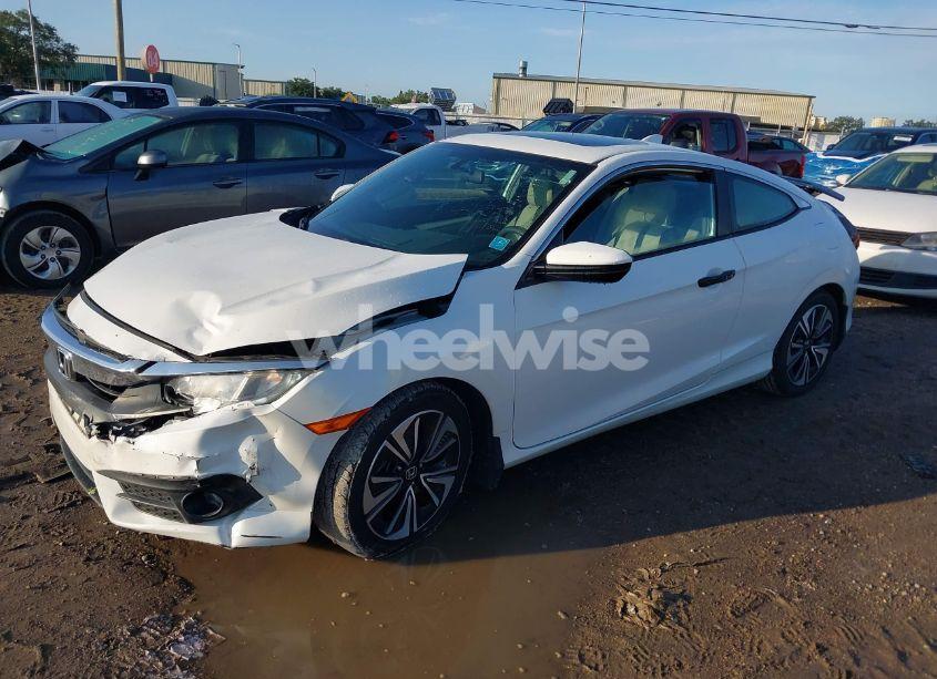 Photo 2 of 2017 Honda Civic EX-T (VIN 2HGFC3B31HH359487)