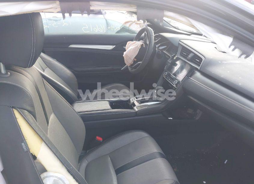 Photo 5 of 2017 Honda Civic EX-T (VIN 2HGFC3B32HH358381)