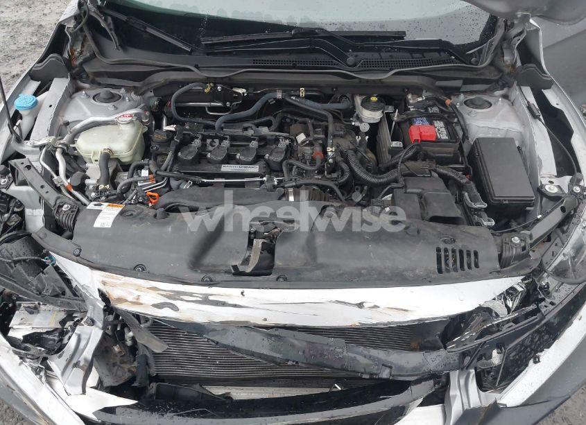 Photo 10 of 2019 Honda Civic EX (VIN 2HGFC3B32KH353141)