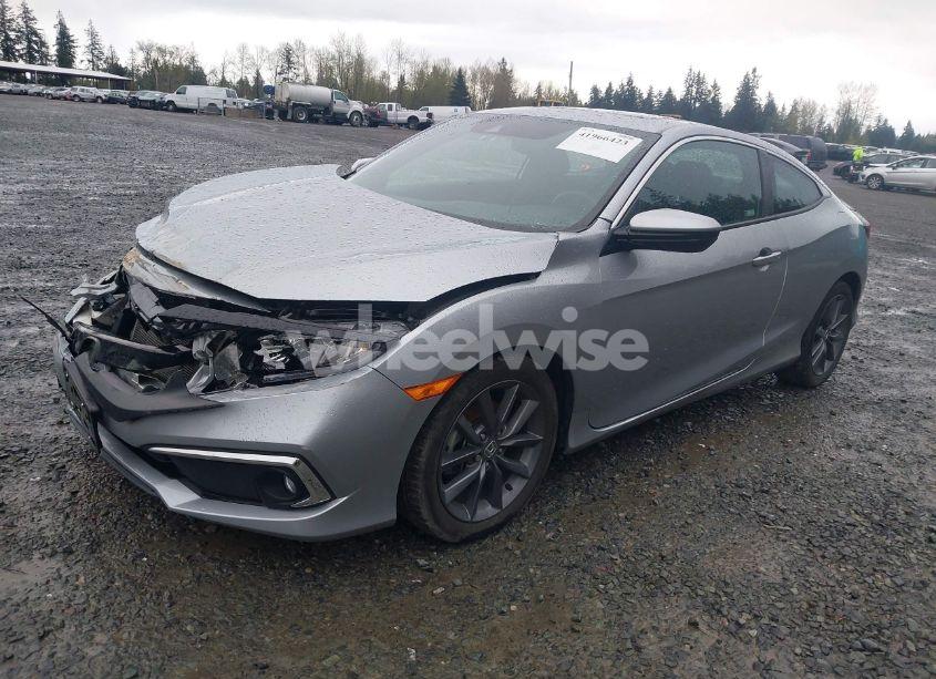 Photo 2 of 2019 Honda Civic EX (VIN 2HGFC3B32KH353141)