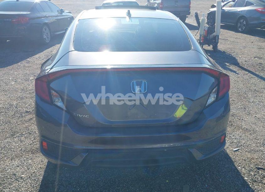 Photo 16 of 2019 Honda Civic EX (VIN 2HGFC3B32KH354662)