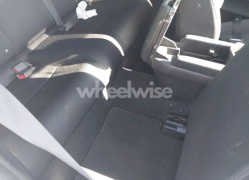 Photo 8 of 2019 Honda Civic EX (VIN 2HGFC3B32KH354662)