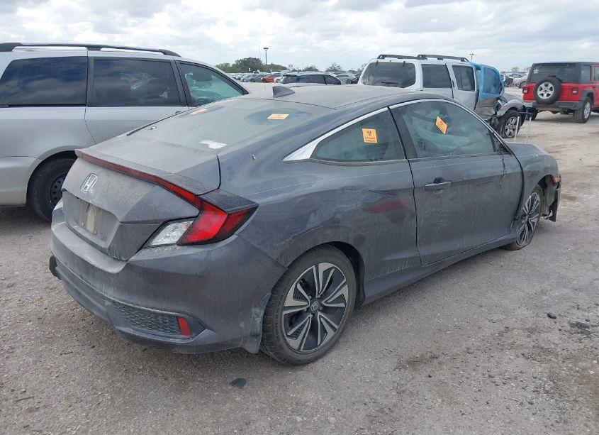 Photo 4 of 2016 Honda Civic EX-T (VIN 2HGFC3B33GH353074)