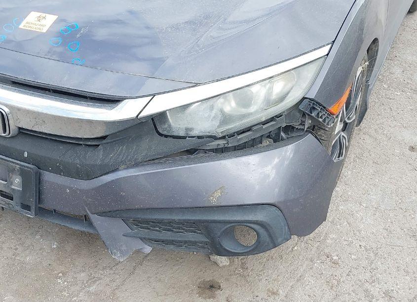 Photo 6 of 2016 Honda Civic EX-T (VIN 2HGFC3B33GH353074)