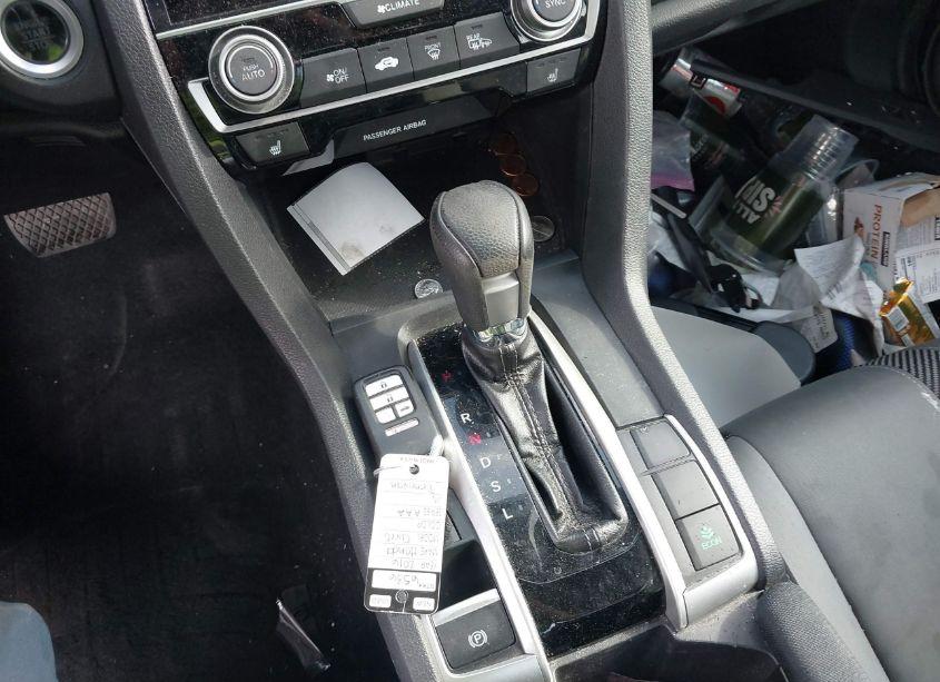 Photo 11 of 2016 Honda Civic EX-T (VIN 2HGFC3B33GH358260)
