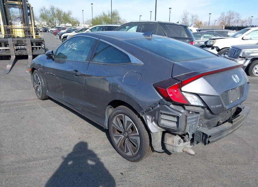 Photo 3 of 2016 Honda Civic EX-T (VIN 2HGFC3B33GH358260)