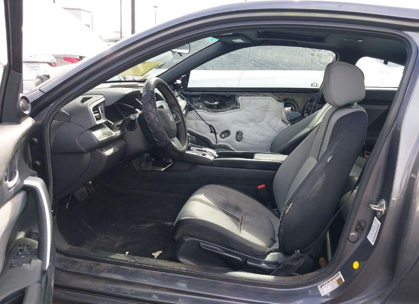 Photo 5 of 2016 Honda Civic EX-T (VIN 2HGFC3B33GH358260)