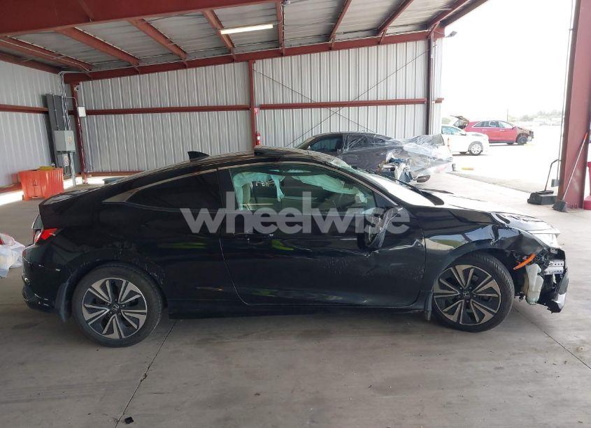 Photo 13 of 2017 Honda Civic EX-T (VIN 2HGFC3B34HH357314)