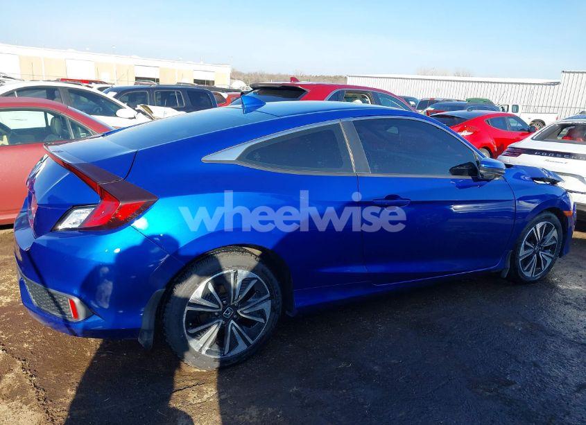 Photo 14 of 2018 Honda Civic EX-T (VIN 2HGFC3B34JH355813)