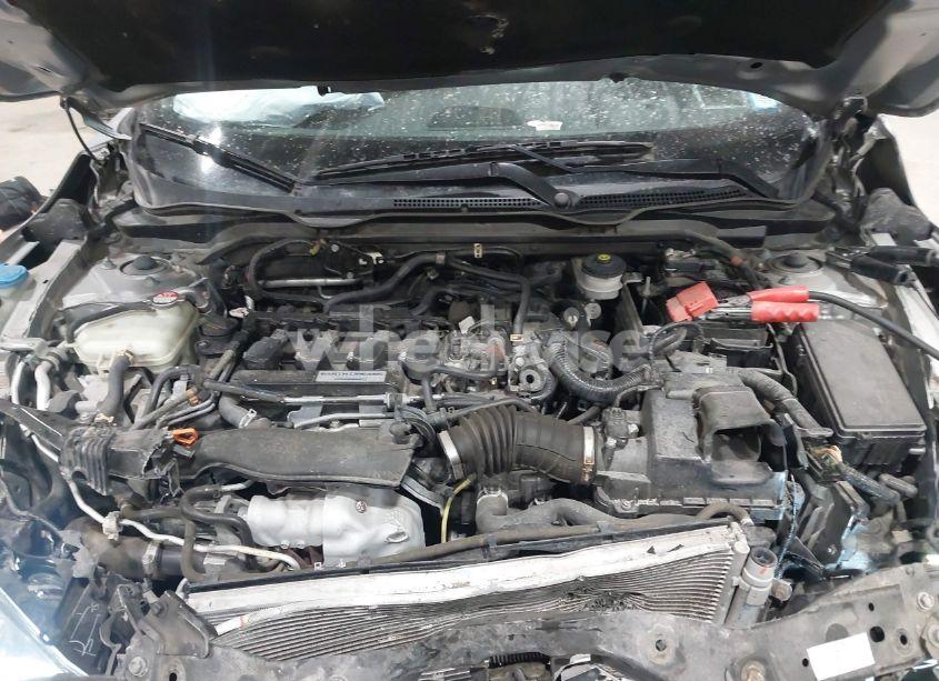 Photo 10 of 2019 Honda Civic EX (VIN 2HGFC3B34KH357434)