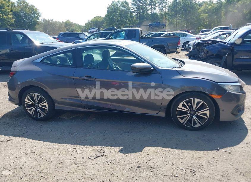 Photo 13 of 2016 Honda Civic EX-T (VIN 2HGFC3B35GH359801)