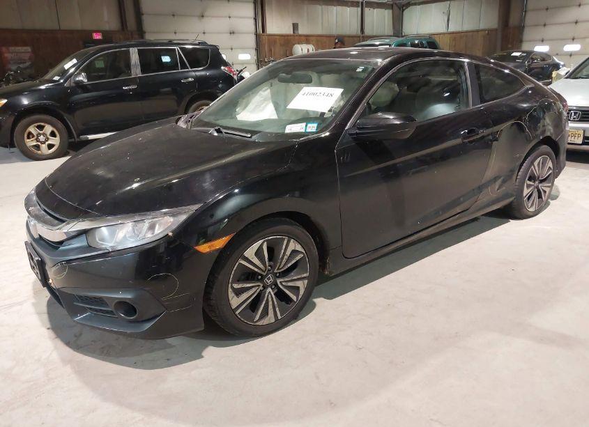 Photo 2 of 2016 Honda Civic EX-T (VIN 2HGFC3B35GH361516)