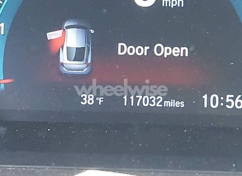 Photo 16 of 2017 Honda Civic EX-T (VIN 2HGFC3B35HH354339)