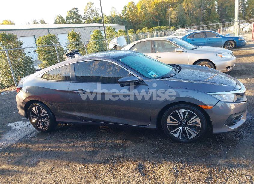 Photo 13 of 2017 Honda Civic EX-T (VIN 2HGFC3B35HH360562)