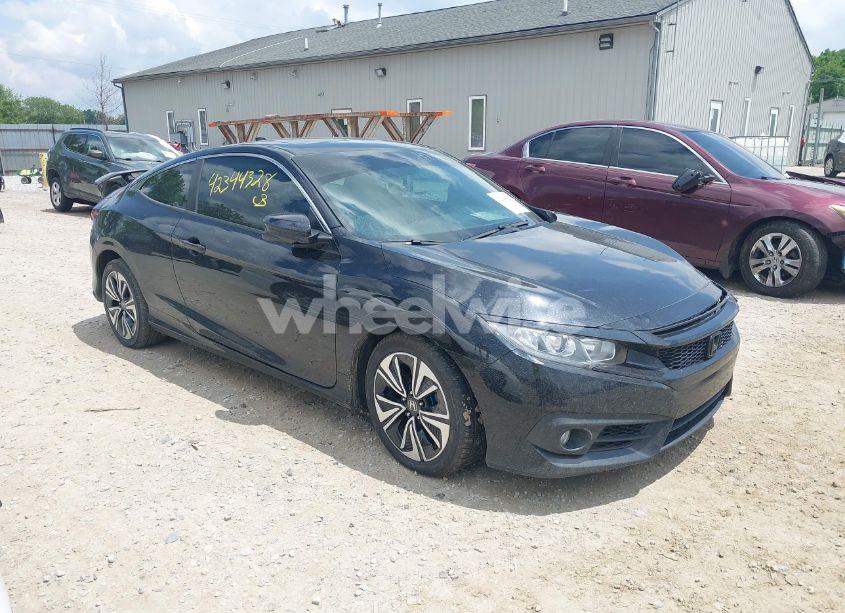 2016 Honda Civic EX-T (VIN 2HGFC3B36GH362299) main photo