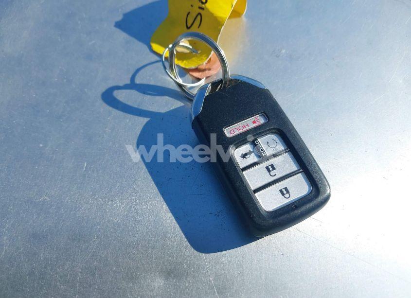 Photo 11 of 2018 Honda Civic EX-T (VIN 2HGFC3B36JH353237)