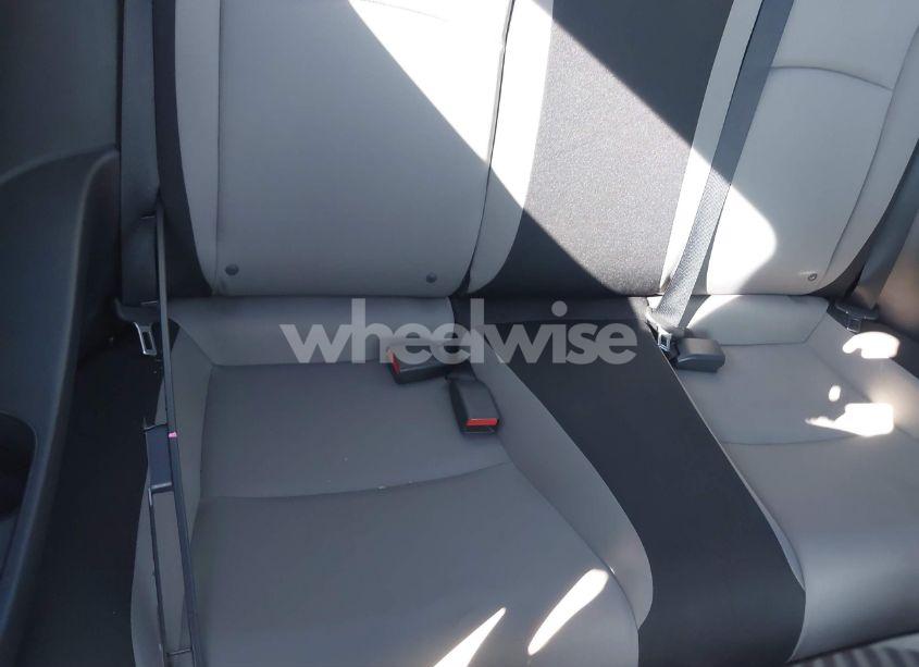 Photo 8 of 2018 Honda Civic EX-T (VIN 2HGFC3B36JH353237)