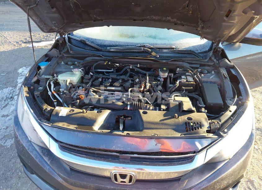 Photo 10 of 2018 Honda Civic EX-T (VIN 2HGFC3B36JH355781)