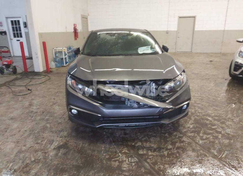 Photo 12 of 2019 Honda Civic EX (VIN 2HGFC3B37KH352051)
