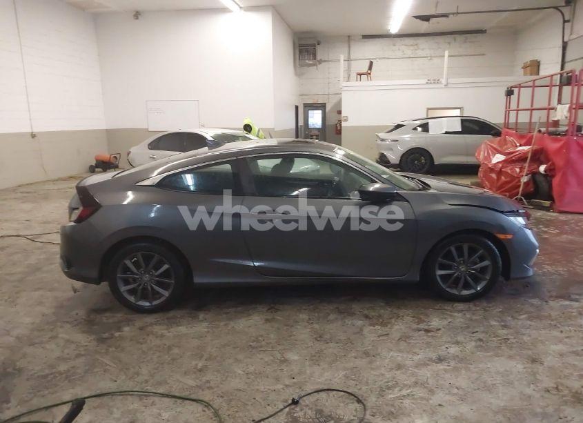 Photo 13 of 2019 Honda Civic EX (VIN 2HGFC3B37KH352051)