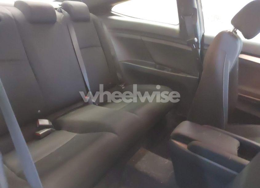 Photo 8 of 2019 Honda Civic EX (VIN 2HGFC3B37KH352051)