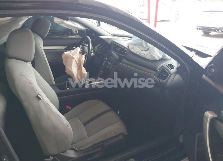 Photo 5 of 2019 Honda Civic EX (VIN 2HGFC3B37KH352633)