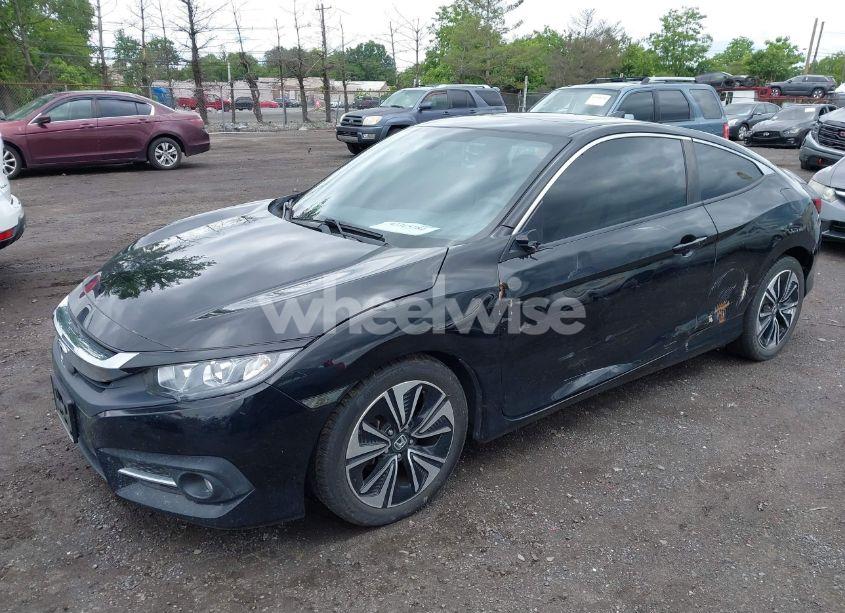 Photo 2 of 2017 Honda Civic EX-T (VIN 2HGFC3B38HH357333)