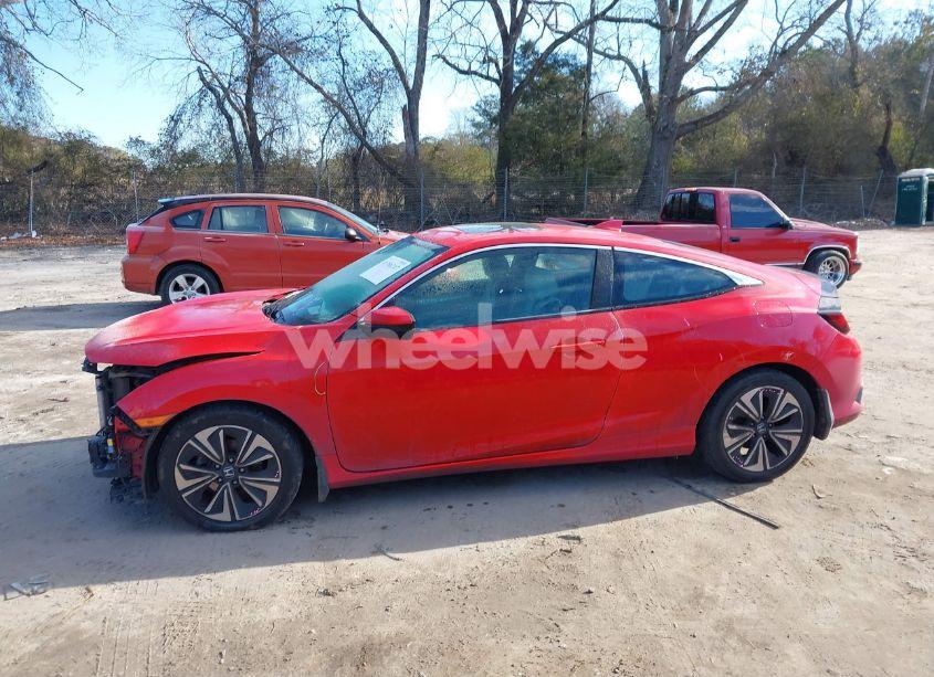 Photo 15 of 2018 Honda Civic EX-T (VIN 2HGFC3B38JH351277)