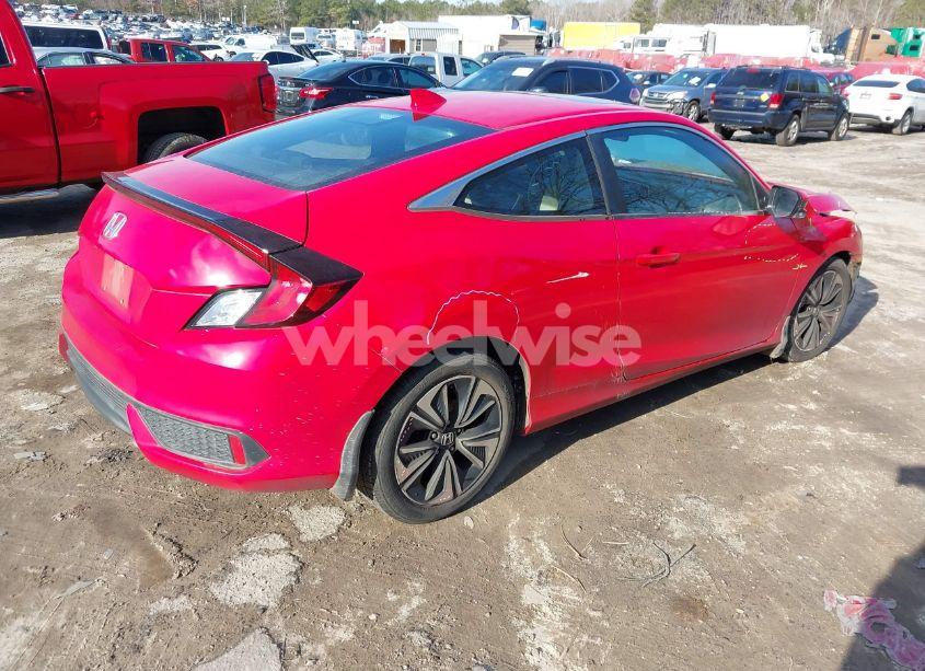 Photo 4 of 2018 Honda Civic EX-T (VIN 2HGFC3B38JH351277)