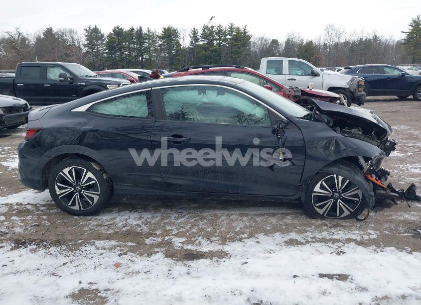 Photo 12 of 2018 Honda Civic EX-T (VIN 2HGFC3B38JH351313)