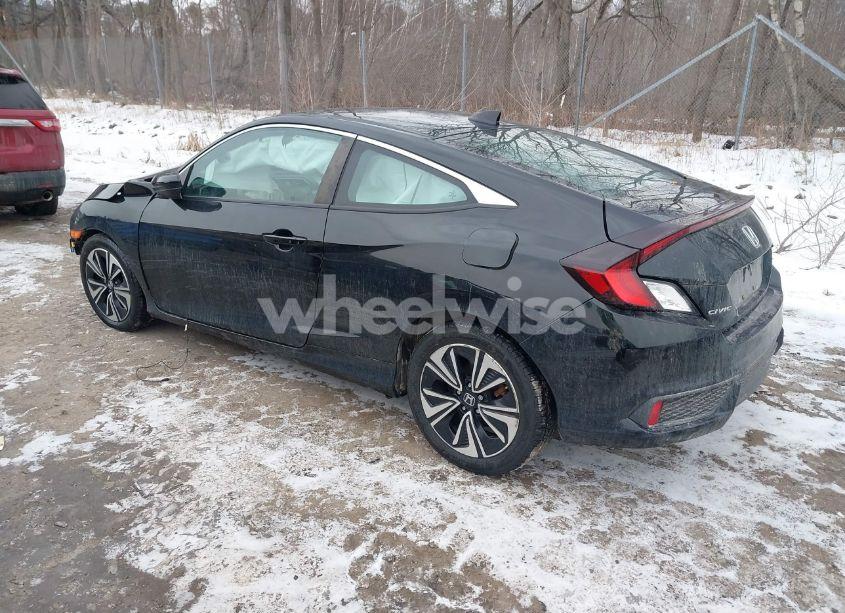 Photo 3 of 2018 Honda Civic EX-T (VIN 2HGFC3B38JH351313)