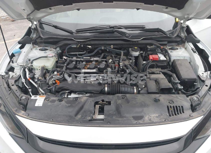 Photo 10 of 2019 Honda Civic EX (VIN 2HGFC3B38KH350275)